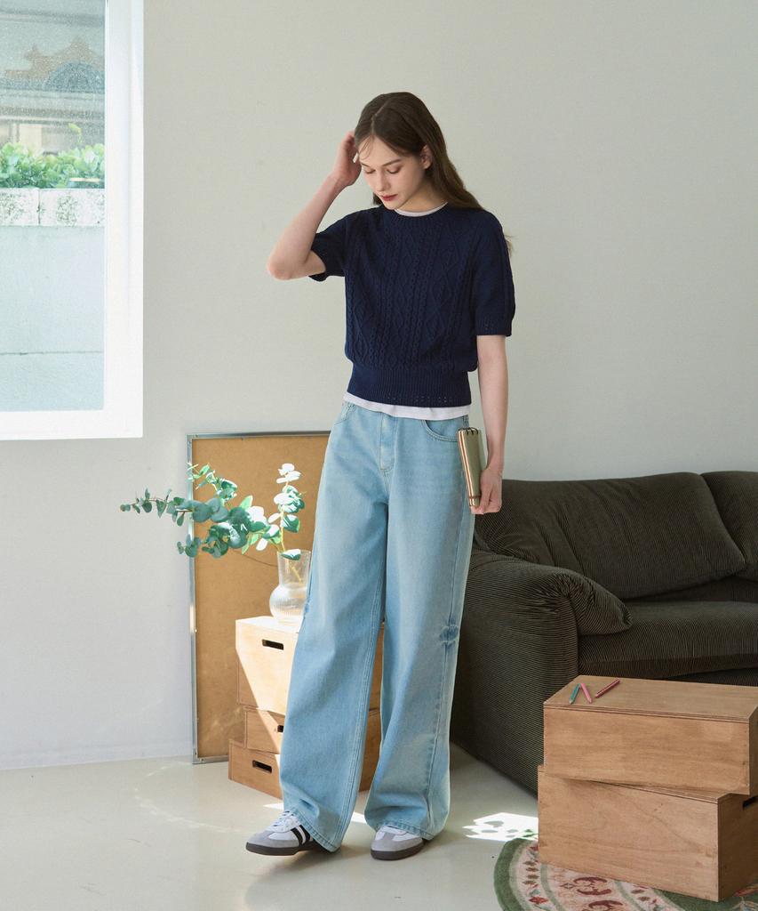 Deuloupisumeon Scalloped Cable Short Sleeve Knit [Ivory]