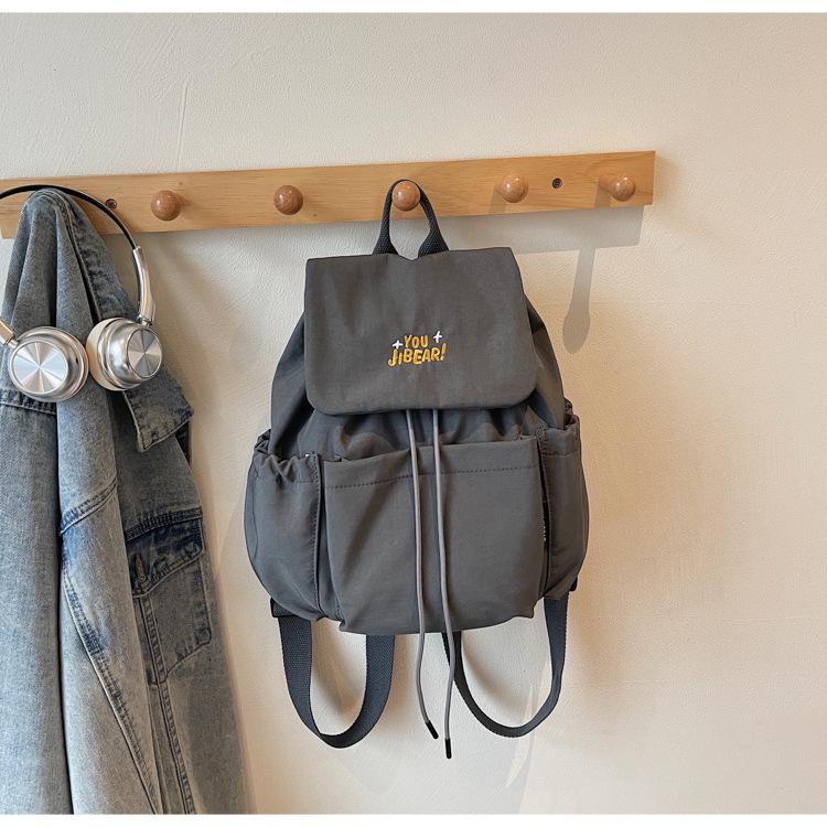 

Myllard Women s Large Capacity Multi-Pocket Lightweight Backpack - Wear-Resistant for College and Commuting 31*27*17 cm сірий колір