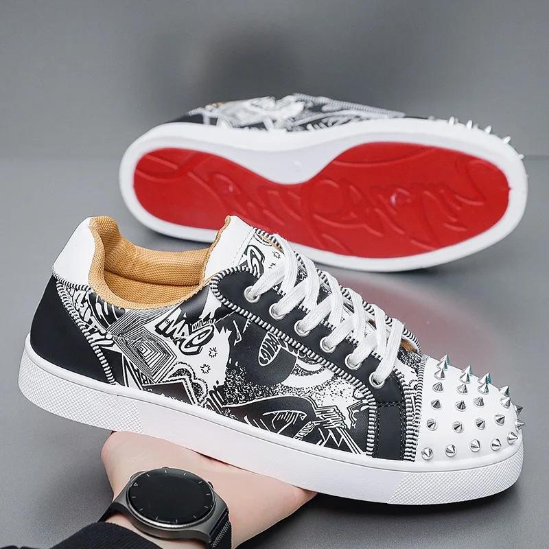 Sneakers Casual Men Designer Rivet Bling Punk Board Shoes Fashion Microfiber Leather Fabric Height Increased Flat Platform Shoes