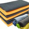 Car Glass Cleaning Towel Made of Honeycomb Ultra-Fine Microfiber, Waffle Weave Perfect for Washing and Drying Vehicles, Featuring A Pineapple Pattern.