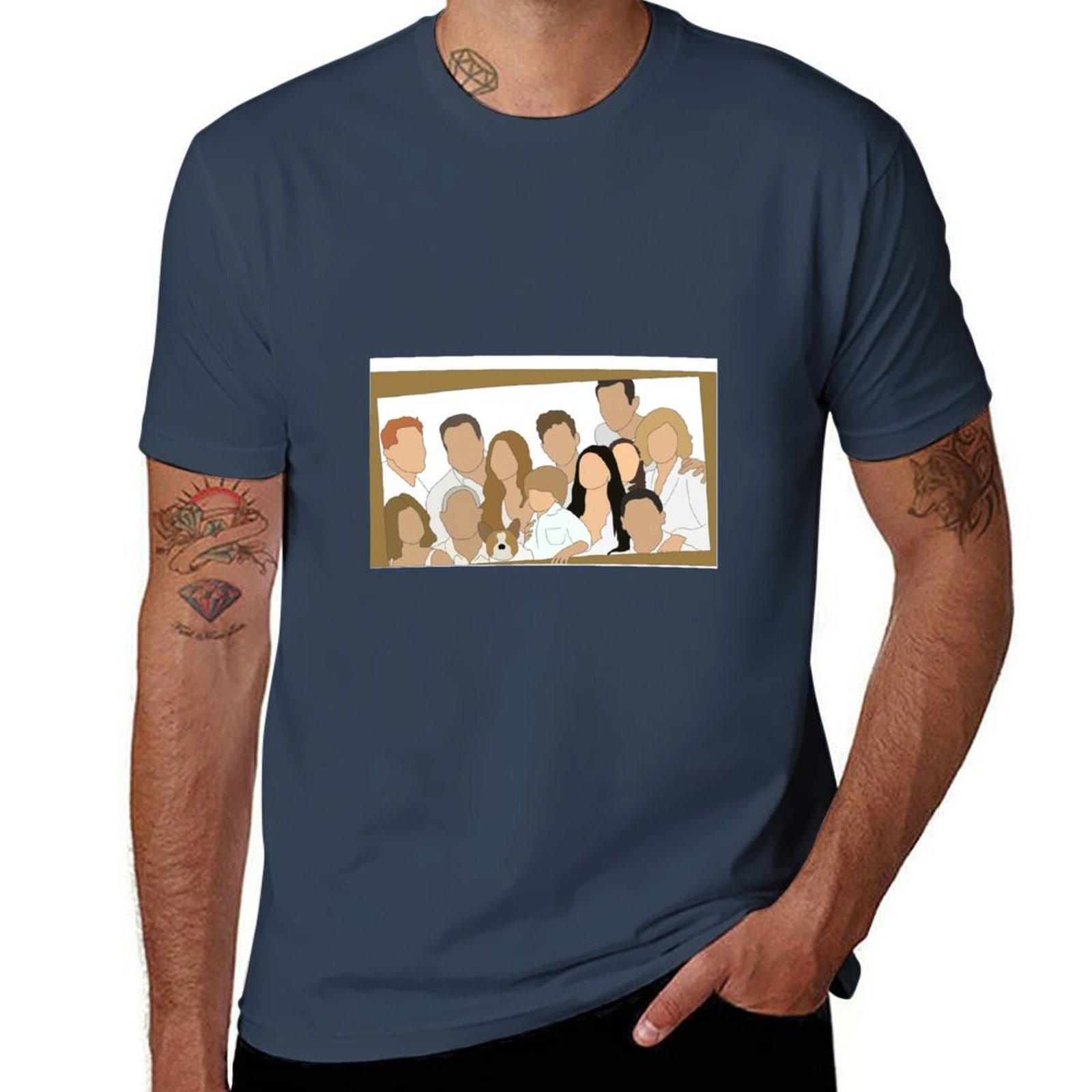 Mdrn Fmly Tshirt Casual Everyday Short Sleeve Tshirt S