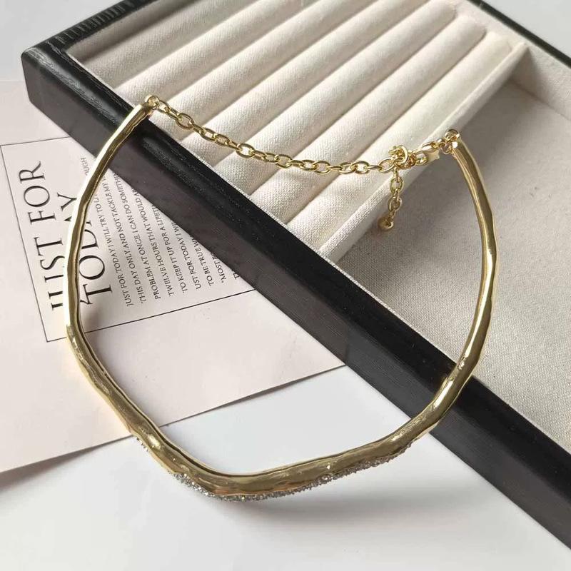 Tooxika Simple Personality Light Luxury Temperament Metal Irregular Lava Flash Diamond Collar Choker Necklace