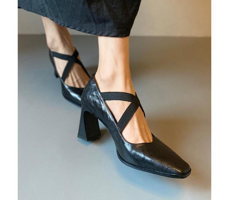

French retro Mary Jane shoes 2025 new light mouth thick heel temperament high heels women s cross belt fashion single shoes women 40