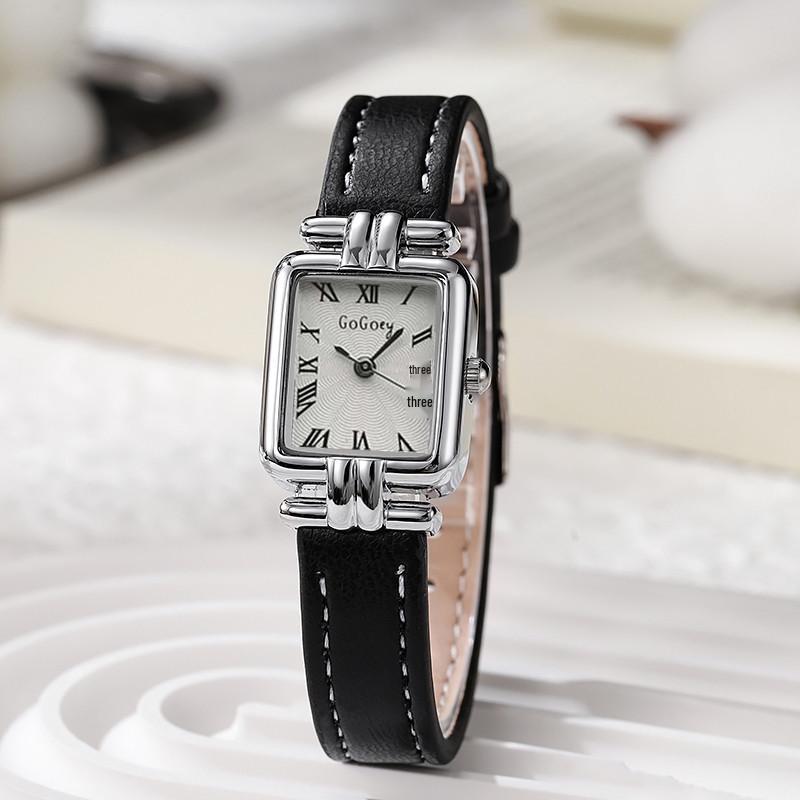 Ceas Nou pentru Femei Retro cu Cifre Romane - Curea de Piele de Lux & Vânzător Fierbinte