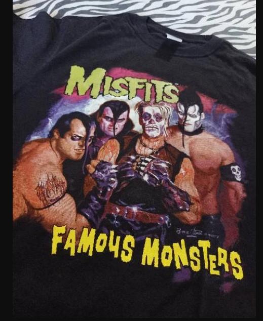 

Misfits Famous Monsters Tour OG basic T-shirt, size S-4XL XL
