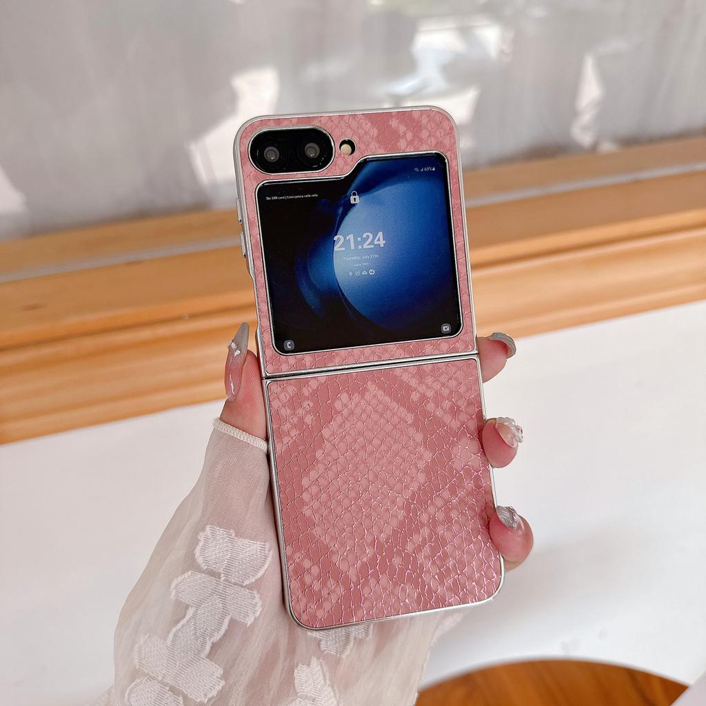 Suitable for Samsung Z Flip7 Electroplated Snake Skin Pattern Mobile Phone Case Z Flip3 4 5 Folding Simple Protective Case