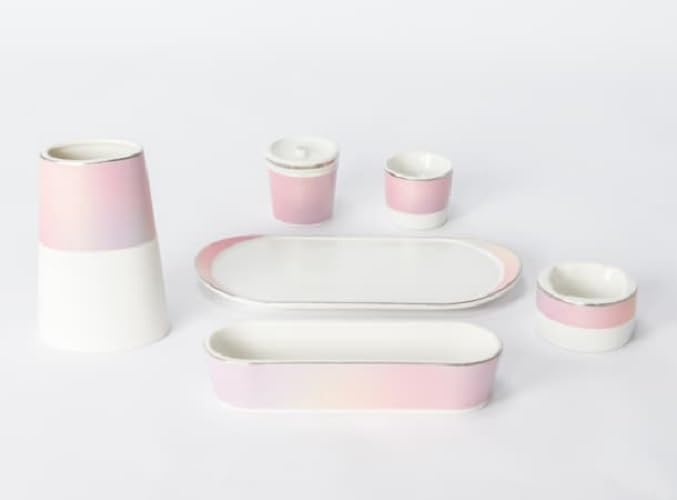 Kongodo [Nanairo Buddhist Altarware] Porcelain utensil stand (rice container)