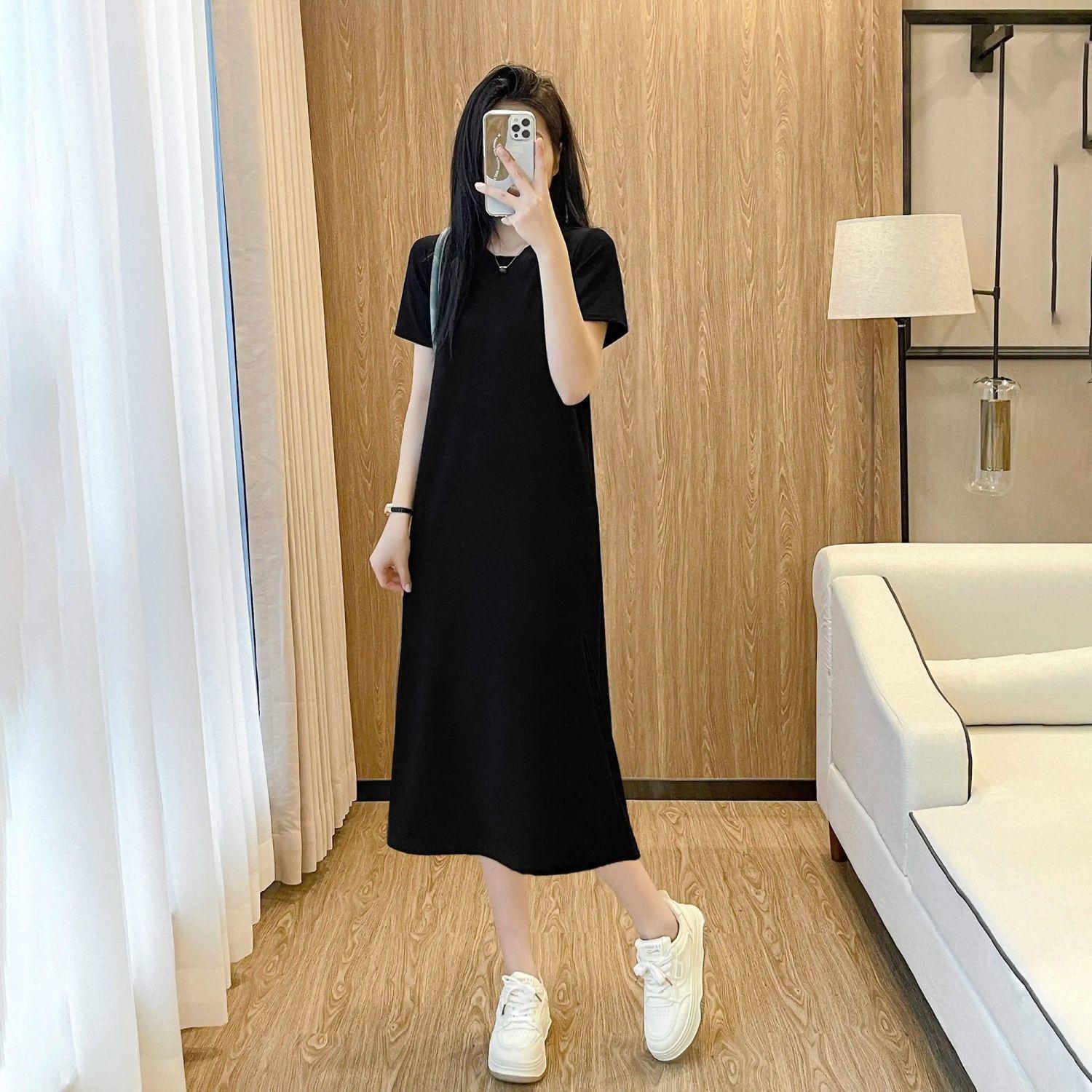 

Black Plus Size Summer Dress: Round Neck, Short Sleeve, Loose Fit T-Shirt Style, Below Knee, Belly Covering, Slimming Straight Cut S (suggested under 100 lbs)