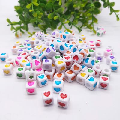 Akrylové DIY kocky štvorcové srdce tlačené korálky s veľkými otvormi na výrobu náramkov nálezy šperkov