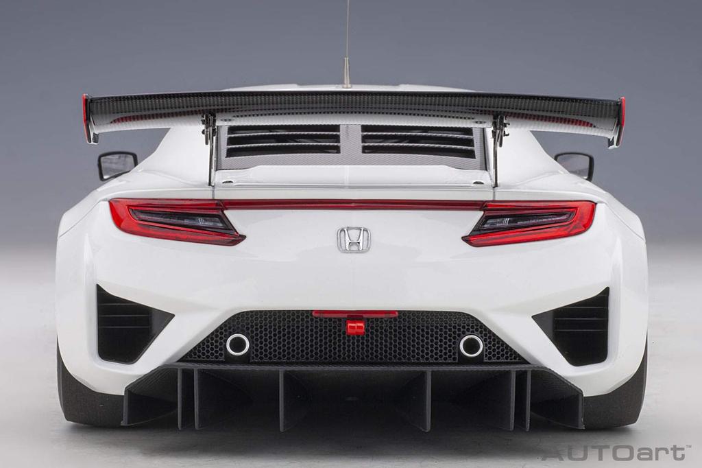 AUTOart Honda NSX GT3 2018 White Finished Product 81898 1/18