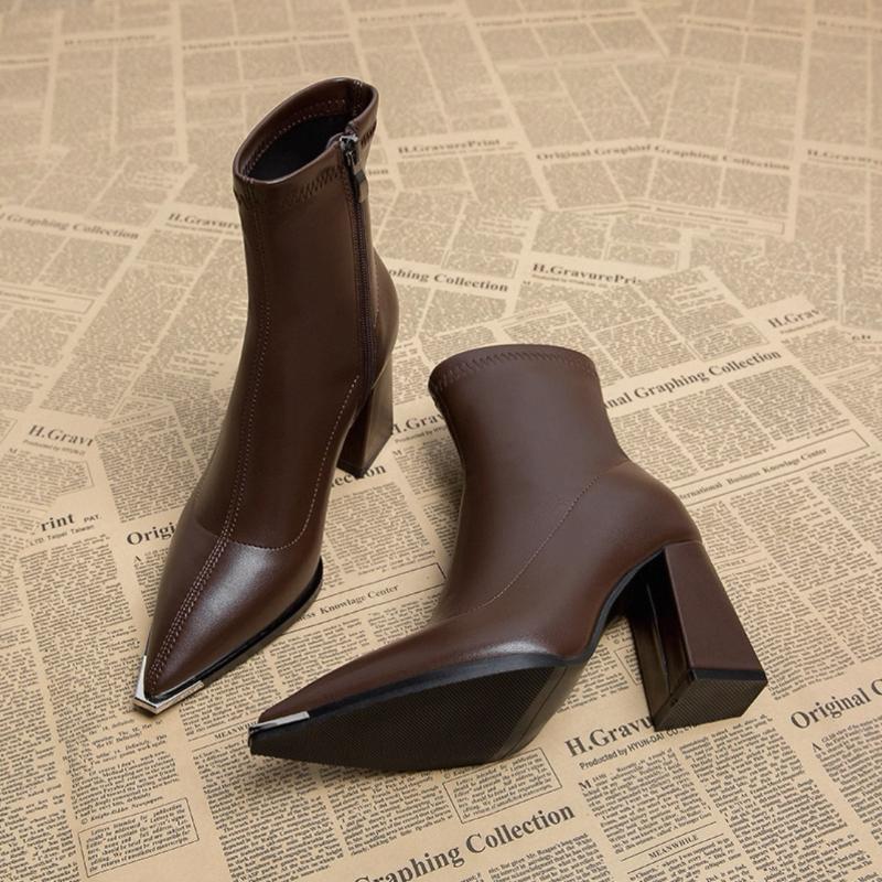 

Men Women Winter Spring Autumn Plus Size Boots Leather PointedToe New Versatile LargeSize pointed toe upper chunky heel ankle Style large high heel... 42