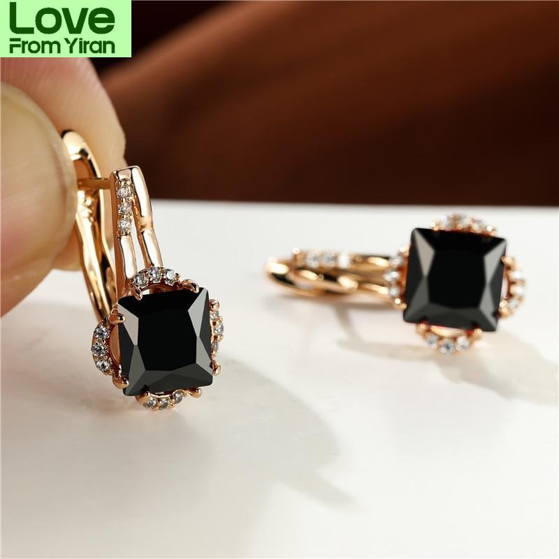 

Серьги с черными кристаллами и квадратными камнями, маленькие серьги цвета розового золота, мистические многоцветные серьги-кольца из циркония для женщин, ювелирные изделия в стиле бохо красный