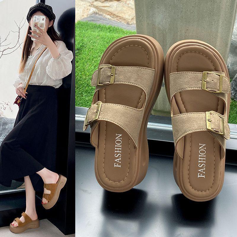 Damen Retro Sandalen mit weicher Sohle und einem Riemen - "Step on Shit" Outdoor Flats vom Influencer