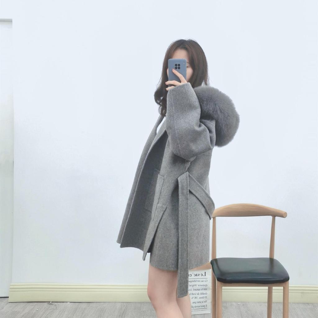 Double-Faced Cashmere Coat with Fox Fur Collar & Cuffs Hooded Mid-Length Loose Fit