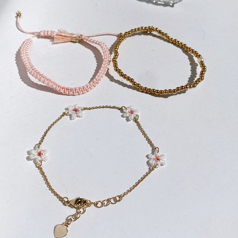

Jewelry, Many of Which Are Hand-Beaded, Have a High-End Feel, Are Unique, Simple, and Have a Niche Design, with a Small Floral Forest Style for Girls Gold Set