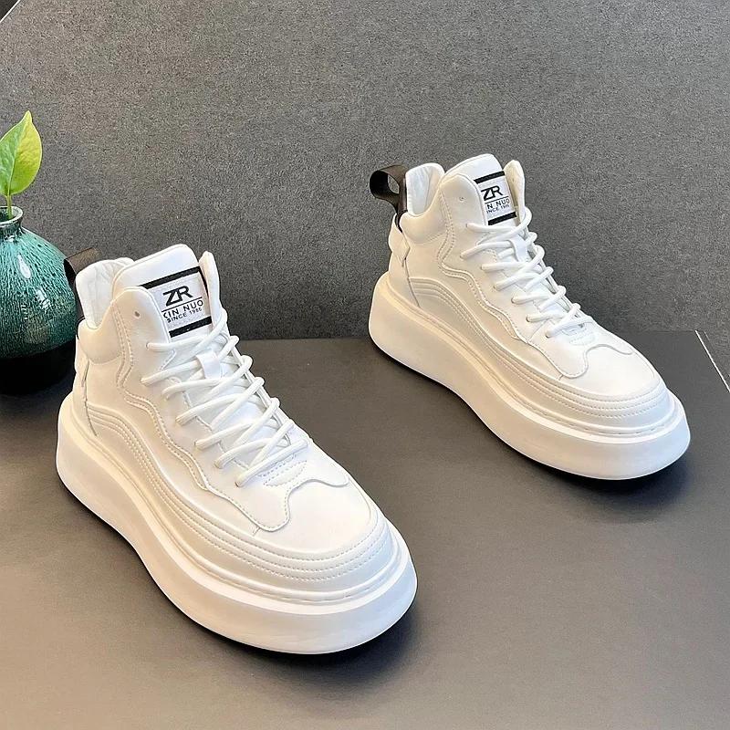 Spring New Men Breathable White Soft Leather Shoes Korean Edition Campus Bread Shoes Fashion Casual Sports Running Sneakers
