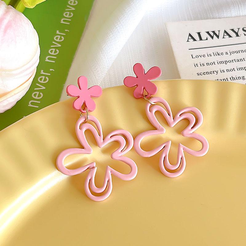 Summer dopamine color stud earrings women's new popular high-end earrings Internet celebrity niche design earrings