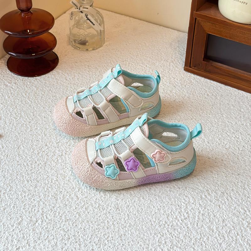 Girls Casual Sandals Mesh Breathable Kids Walking Shoes Toes Capped 2025 Summer Children Princess Shoes Candy Color Soft Sole