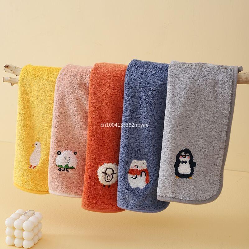 Soft Baby Towels Cute Coral Velvet Absorbent Face Hand Towel Kids Shower Wipe Washcloth Children Handkerchief Bath Towel 25x25cm
