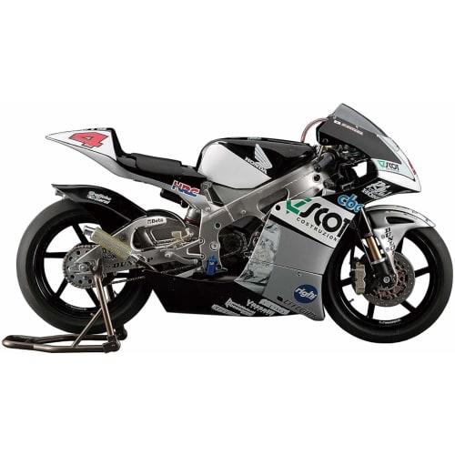Hasegawa 1/12 Scale Scott Racing Team Honda NSR250RW 2009 WGP250 Champion Plastic Model Kit, BK1