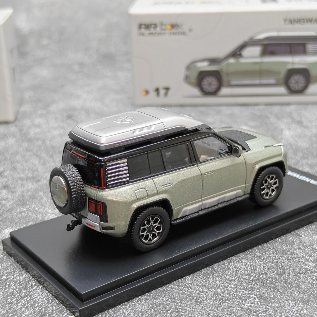 AR BOX 1/64 scale BYD Yangwang U8 Alloy car model holiday gift collection Classic car die cast model