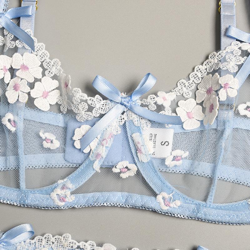 Erotic Lingerie Perspective Mesh Embroidery Three-Dimensional Flower Sexy Underwear Set T-String Sexy Underwear Set