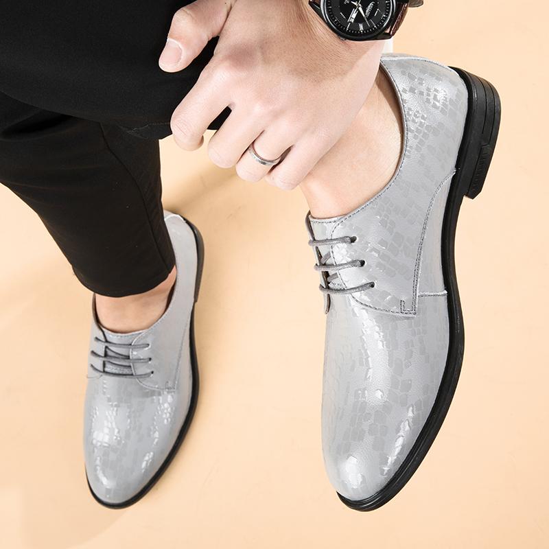 Clássico Luxo Marca Formal Casamento Social Lace-up Confortável Terno Oxfords Sapatos para Homem Casual Couro Adulto Sapatos Masculinos