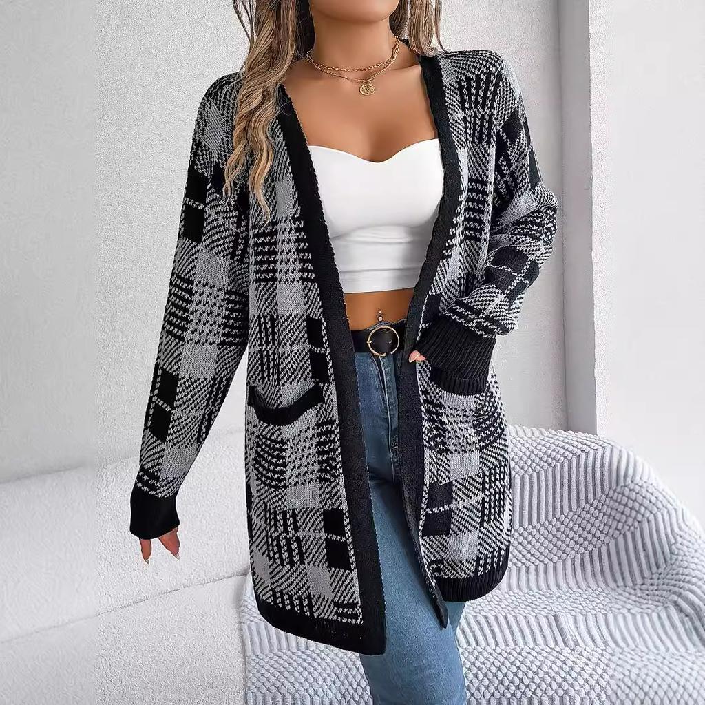 QICED Autumn and Winter Casual Color-blocking Checkered Pocket Long-sleeved Cardigan Sweater Jacket for Christmas Women's Wear