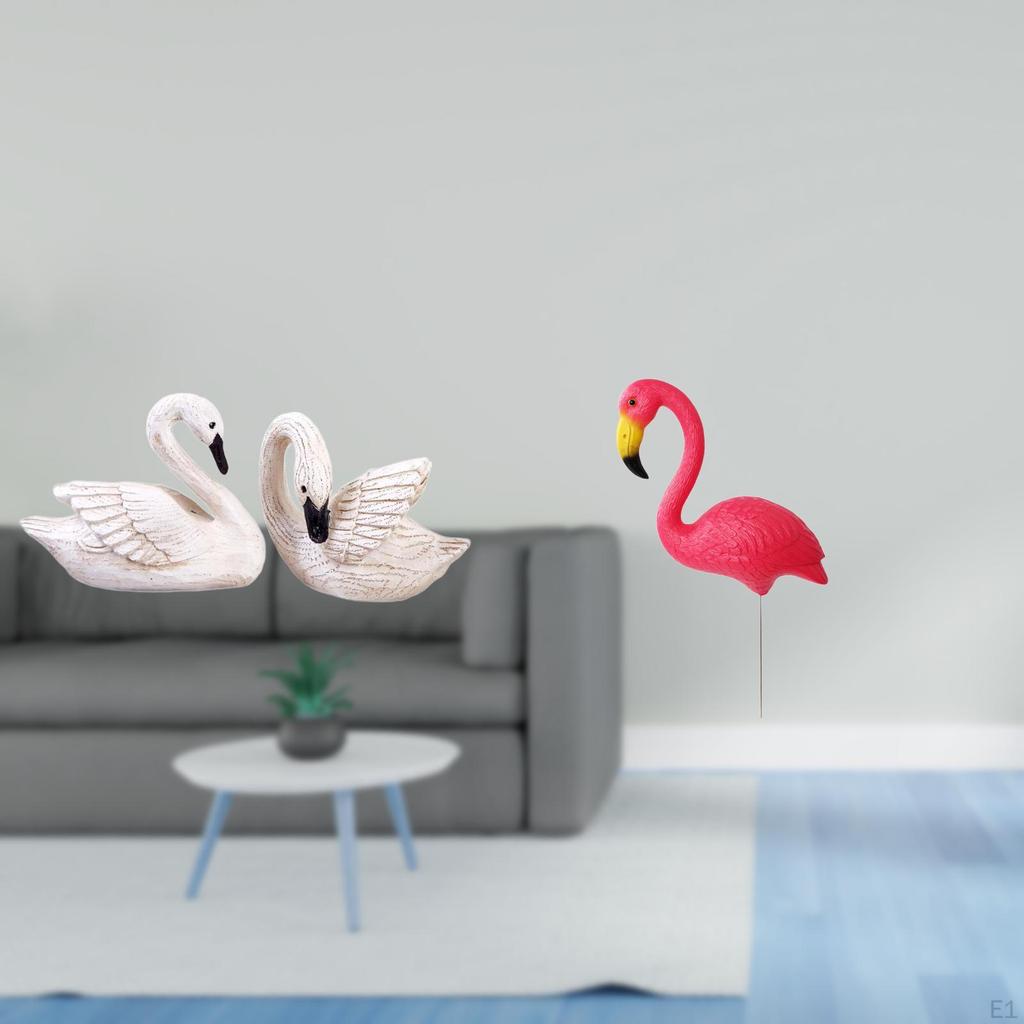 Resin Swan Sculptures And Bird Figurine Yard Art Ornament for Home Office Living Room Bedroom Garden