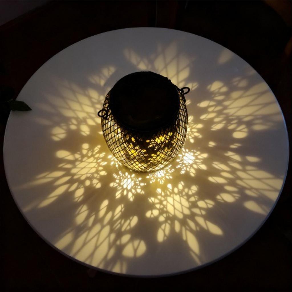 Metal Solar Garden Lantern Portable Hanging Outdoor Lantern for Patio Yard Camping Indoor Outdoor Ambient Lighting Decoration