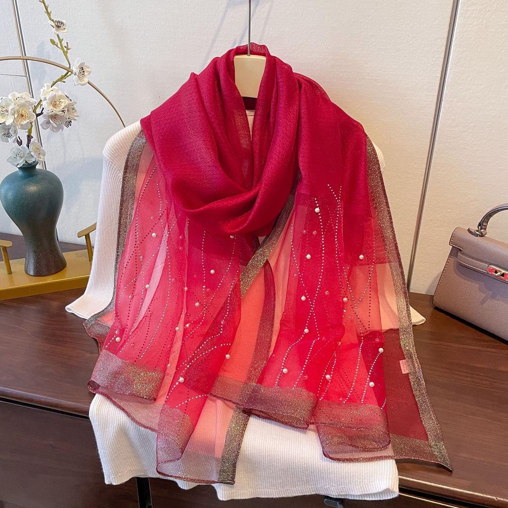 Ny Mote og Allsidig Ensfarget Etnisk Stil Slør Skjerf Skjerf for Kvinner Bølgemønster Kunstig Diamant Jernskjerf for Kvinner