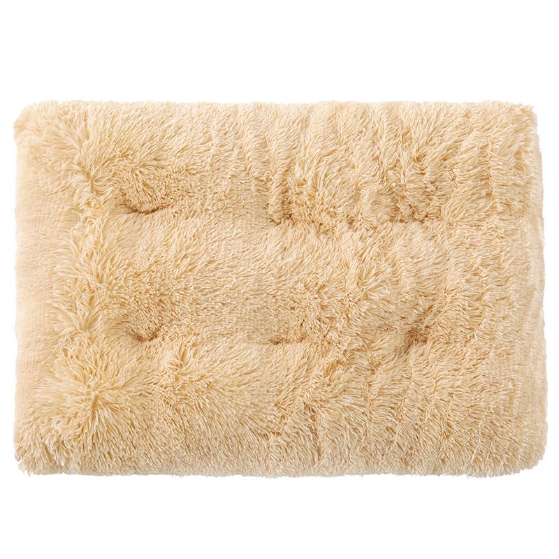 Plush Winter Warm Pet Bed: Cozy Cushion for Dogs & Cats