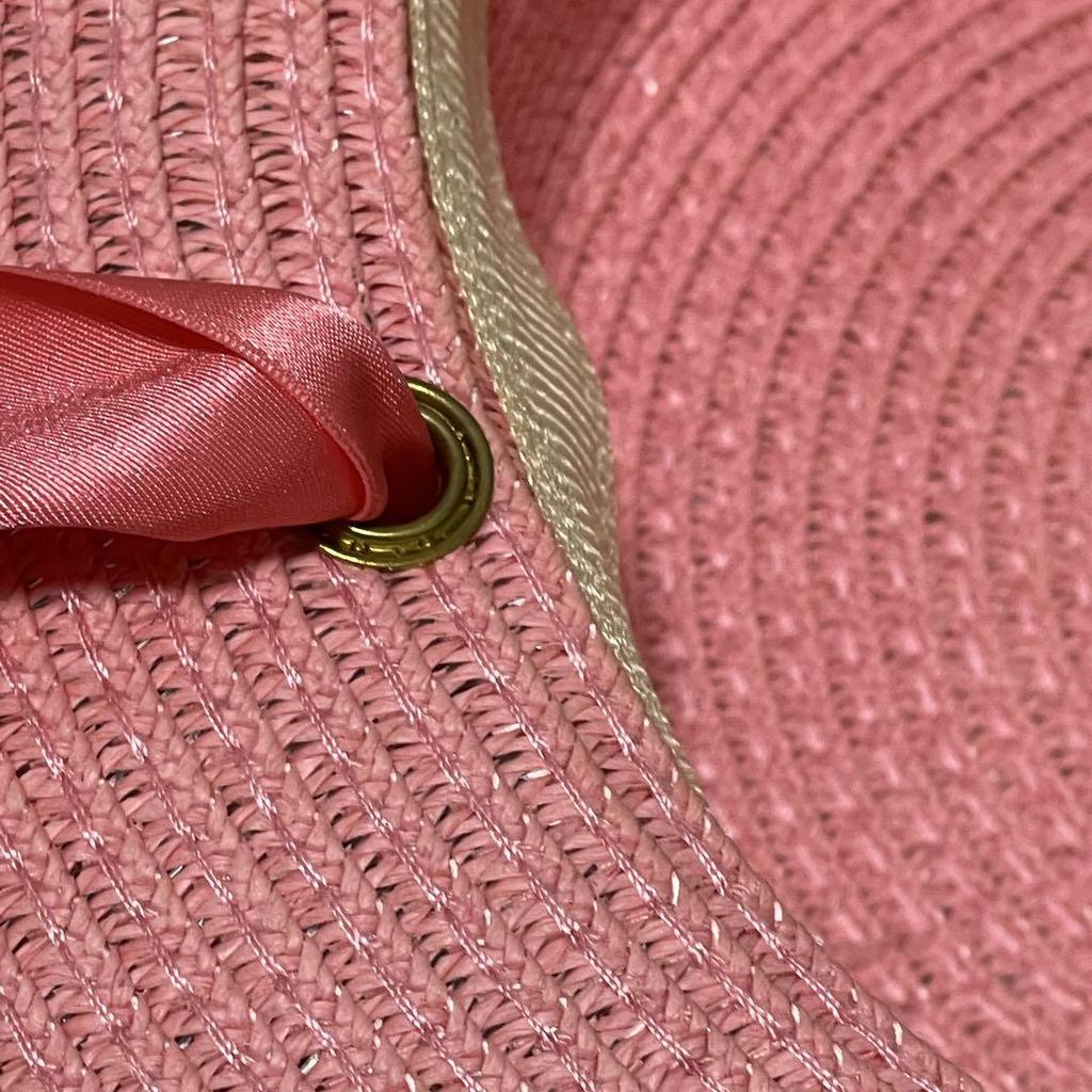 [USED] Excellent Condition Big Bang Fiberglass Straw Hat with Pink Ribbon, Perfect for Summer, Made In Japan