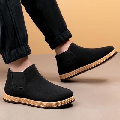 Winter neue Schuhe Herrenstiefel warm und rutschfest Wolle Mittelalterliche und ältere Vaterschuhe gefütterte und verdickte Baumwollschuhe