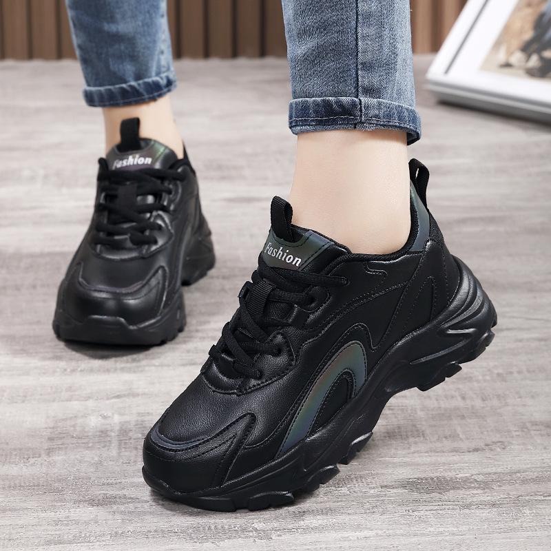 Zwarte Waterdichte Leren Sneakers voor Dames - Dikke Zool, Lichtgewicht, Antislip Casual Reisschoenen