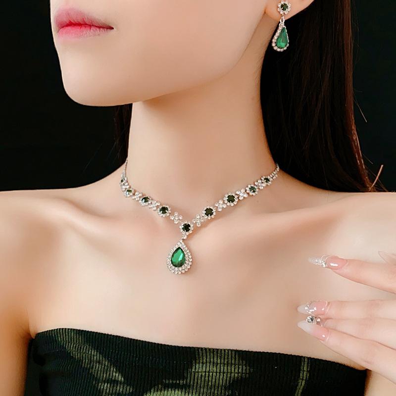 GemChic Women's New Light Luxury Green Crystal Rhinestone Drops Sparkling Pendant Necklace Earrings Two Piece Set Birthday Christmas Jewelry Gift