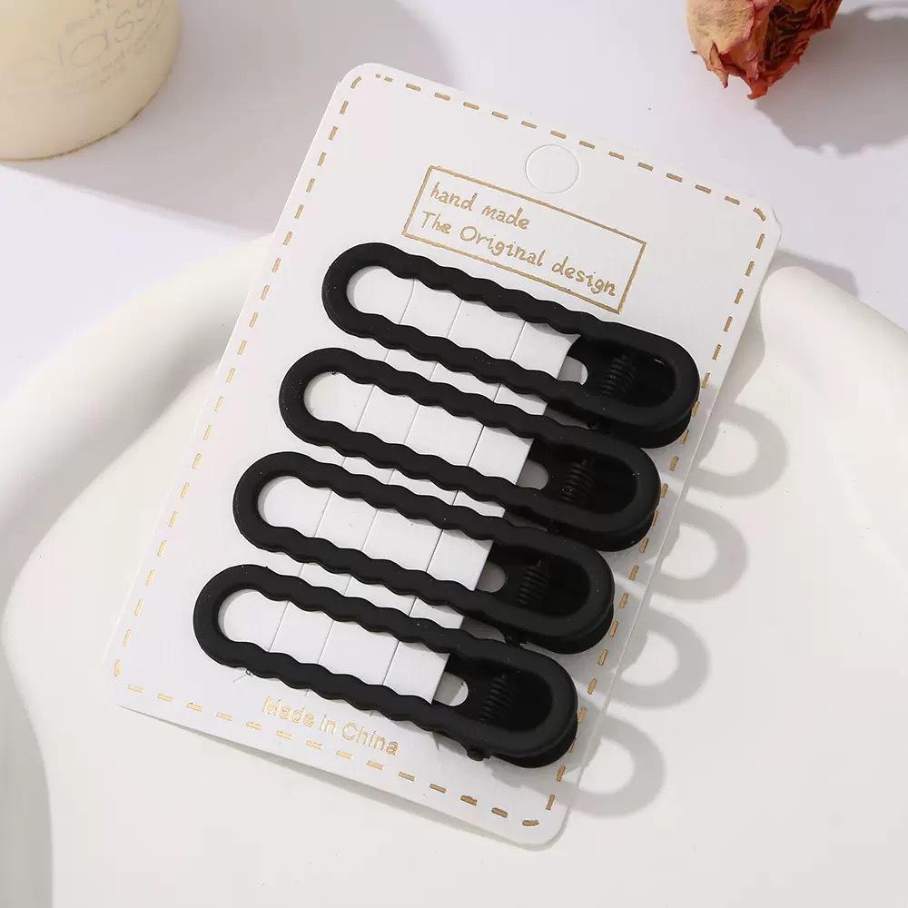 4Pcs Black Frosted Hair Clip Fashionable Trendy Hair Clips Hair Accessories Temperament Women Accessories Versatile Hair Clip