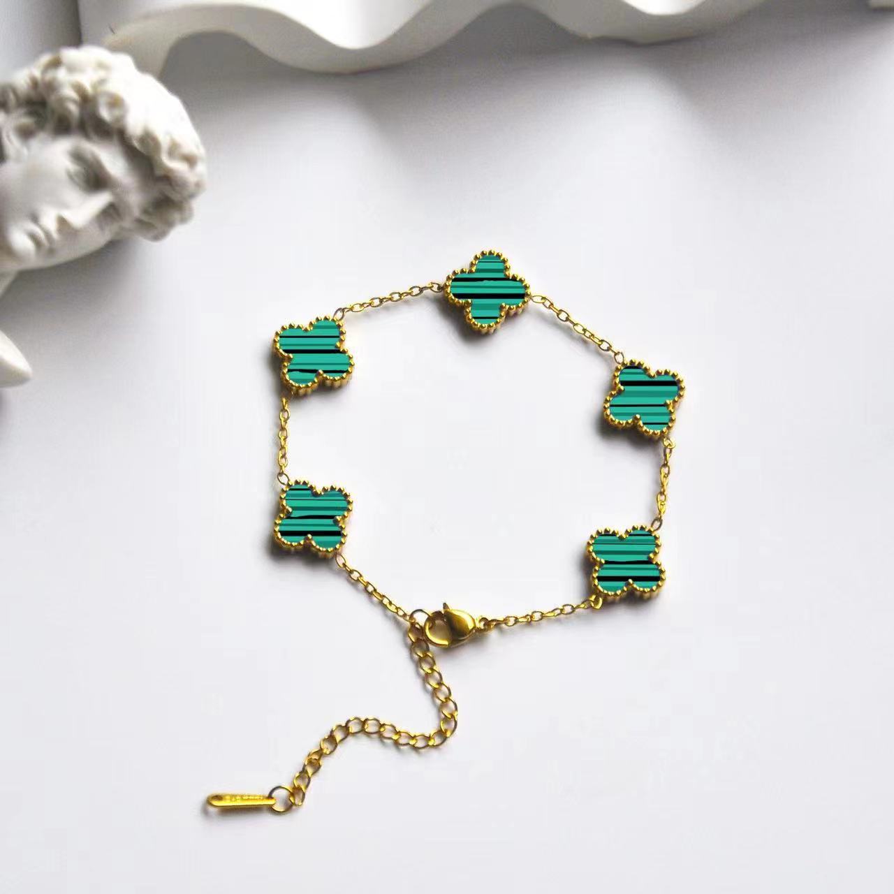 Браслет  Четырехлистный клевер  13 мм Женский простой браслет  Пять цветков  из перламутра Браслет  Счастливый цветок