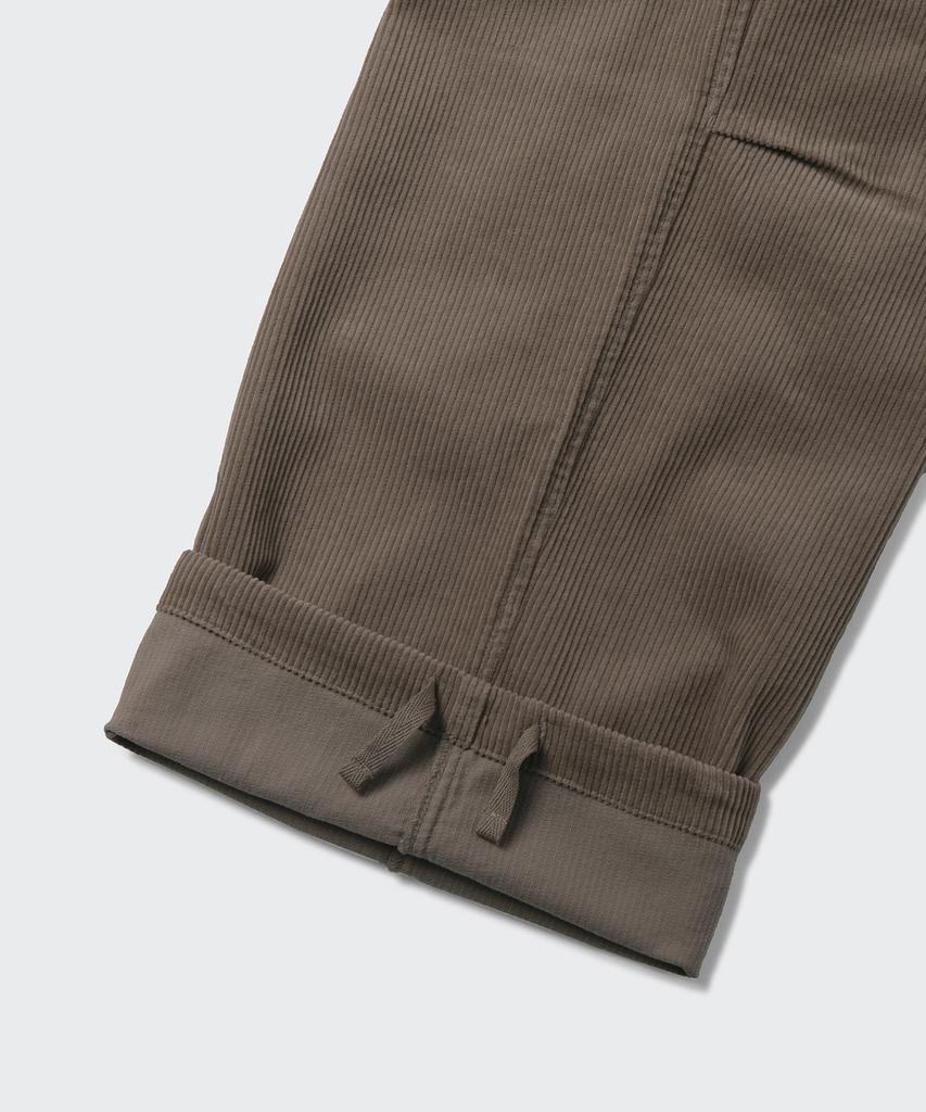 MUSINSA STANDARD Corduroy Parachute Pants [Taupe]