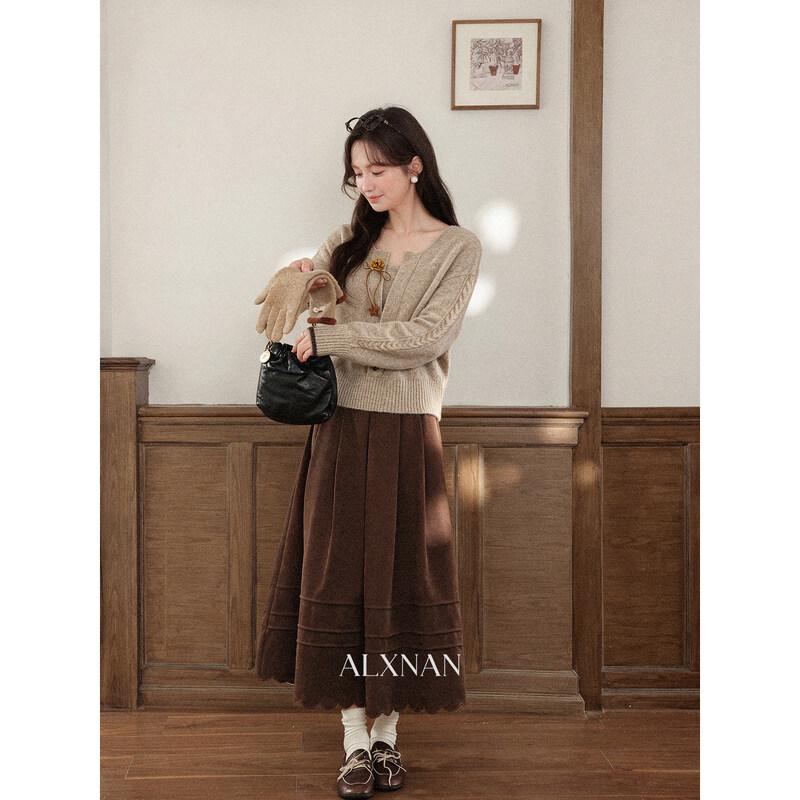 LuXiangNan Oat-Colored Gentle Casual Knit Sweater