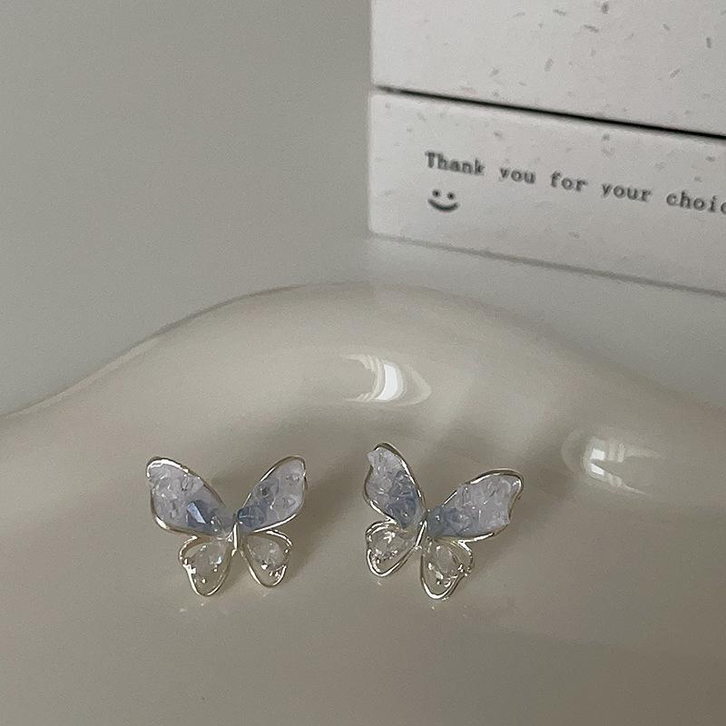 Niche Design Sense Zircon Crystal Butterfly Stud Earrings Women'S Light Luxury Retro Exquisite Elegance High Temperament Earrings Earrings