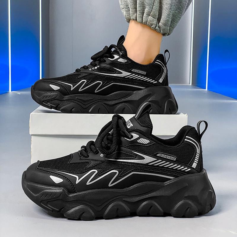 

2025 spring men s shoes casual hundred towers lightweight running non-slip sports shoes youth thick-soled heightening dad trendy shoes 44