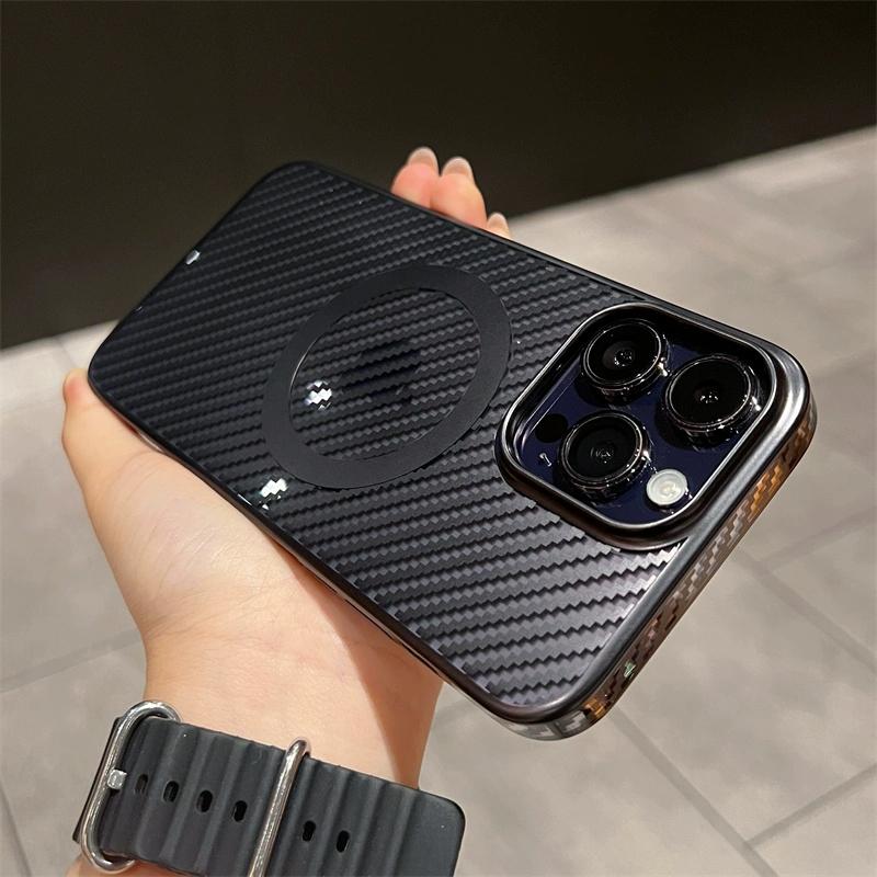 Luxury Plating Carbon Fiber Texture Wireless Charge Magnetic Case for iPhone 15 14 Plus 13 12 Pro Max Ultra Thin Magsafe Cover