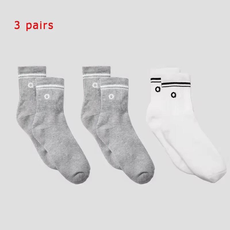 4 Pairs Cotton Female Yoga Sports Sock, Medium Long Socks, Pilates Fitness Sports Four Seasons High Quality Women's Yoga Sock