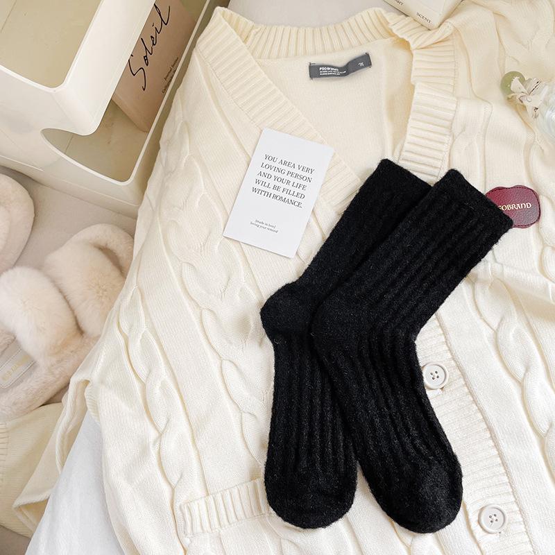 Women In Autumn and Winter Add Velvet and Thick Warm Yuezi Tube Floor Socks