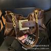 Light Luxury Niche Portable Tote Bag Women's 2025 New High-end Pleated Clutch Bag Exquisite Shoulder Armpit Bag