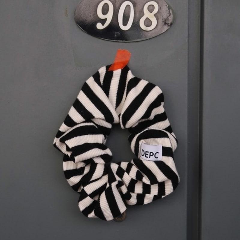 

depc резинка для волос с полосками (ЧЕРНЫЙ) BLACK