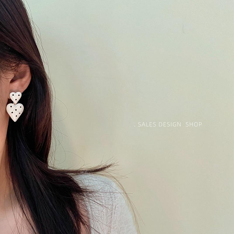 Korean Style Enamel Double Heart Polka Dot Stud Earrings - Light Luxury Fashion