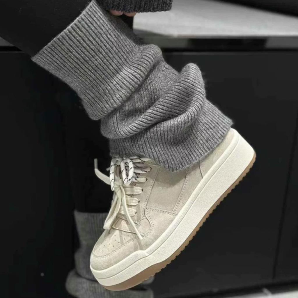 Soft leather versatile board shoes women's 2025 new popular spring and autumn heightening platform muffin shoes casual sports shoes
