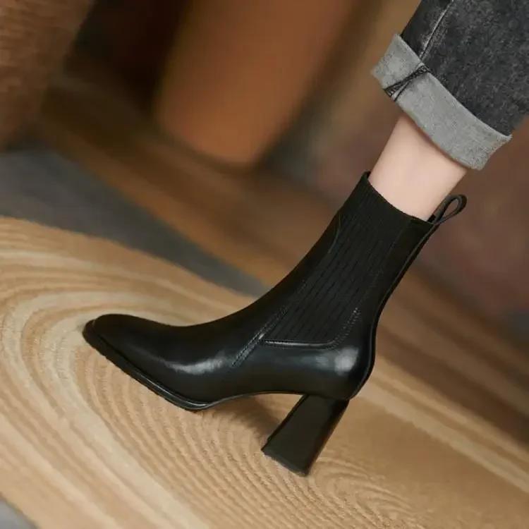 Herbst neue Mode Französisch Retro eckige Zehen Damen Schuhe hochhackige gestrickte Kurzstiefel Temperament dicke Absätze Sockenstiefel